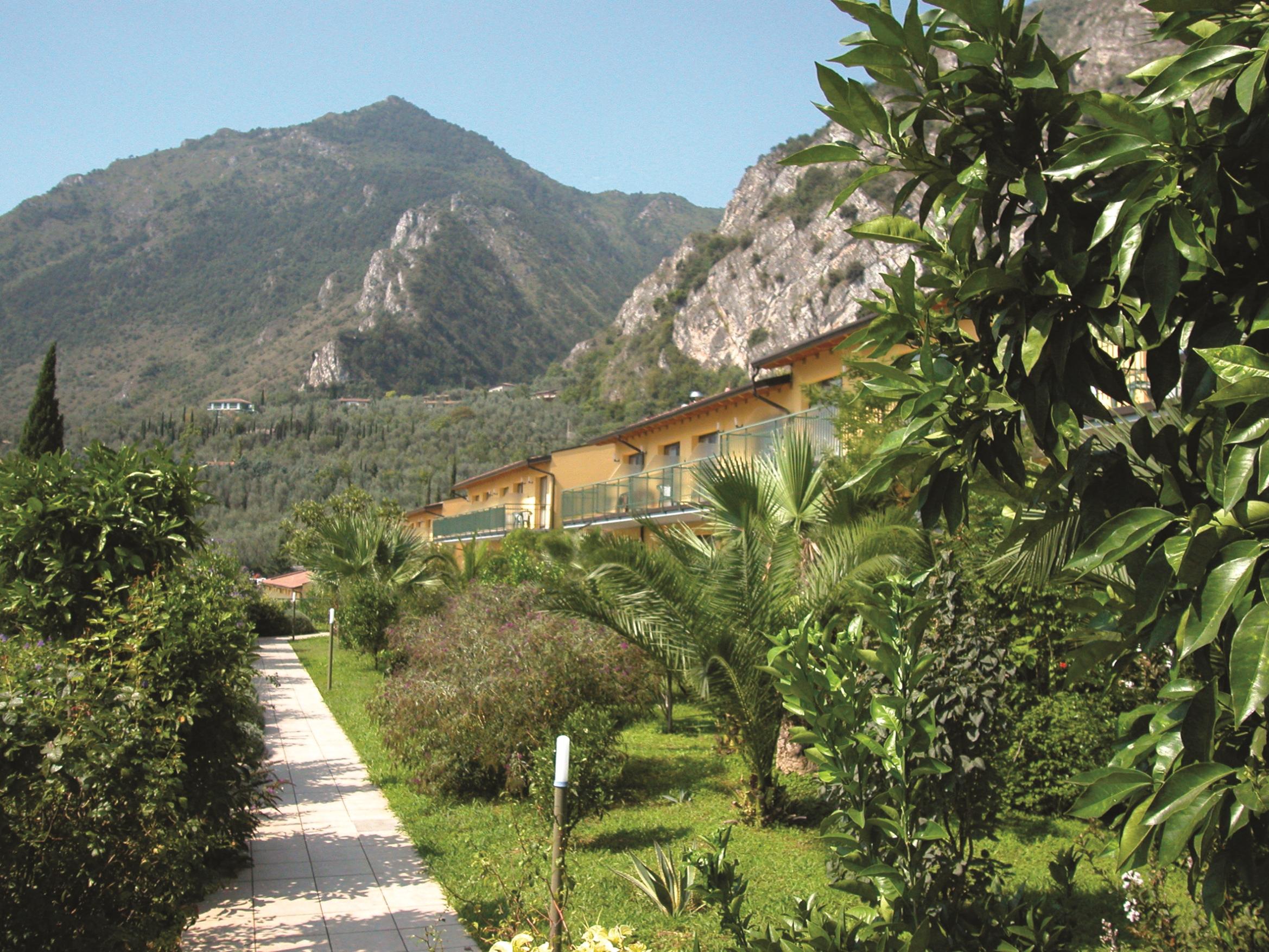 Hotel San Pietro Limone sul Garda Bagian luar foto